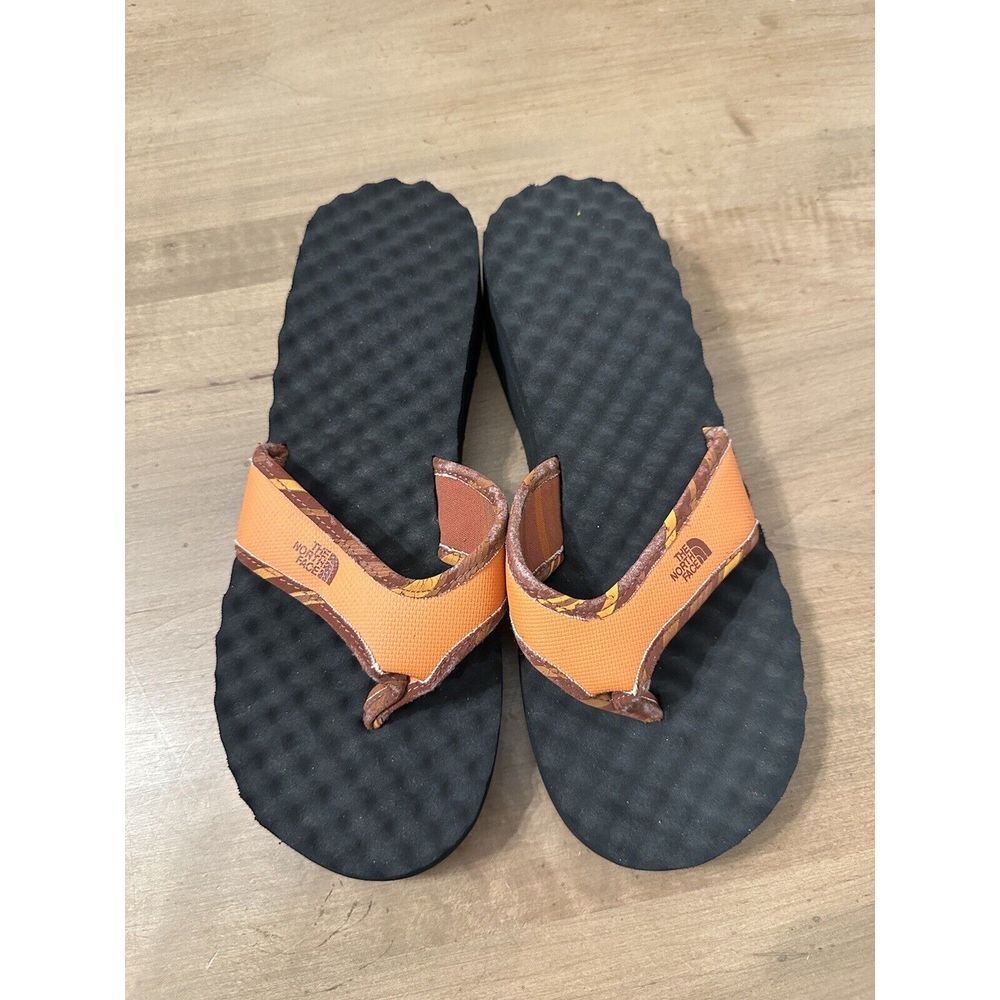 The NORTH FACE Women's Size 10 Orange Base Camp Wedge Flip Flops Sandals Logo